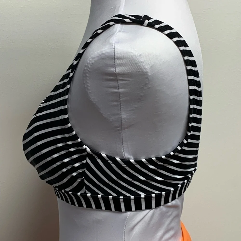 Kona Sol Women's Size S Black & White Striped Bikini Swim Top